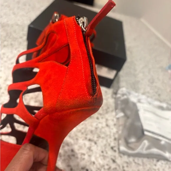Women’s Size 8 Giuseppe Zanotti Red Suede Strappy Sandals - Picture 6 of 13